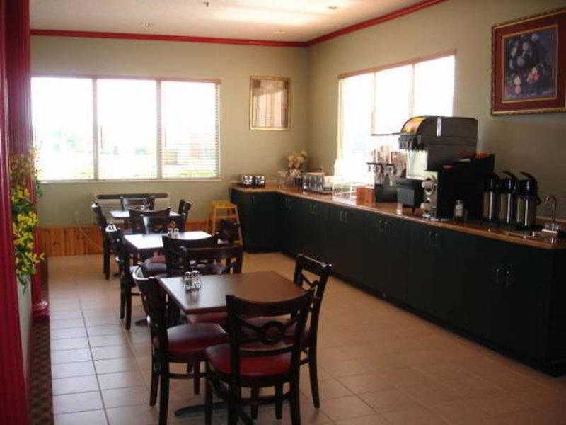 Best Western Teal Lake Inn Mexico Ресторан фото