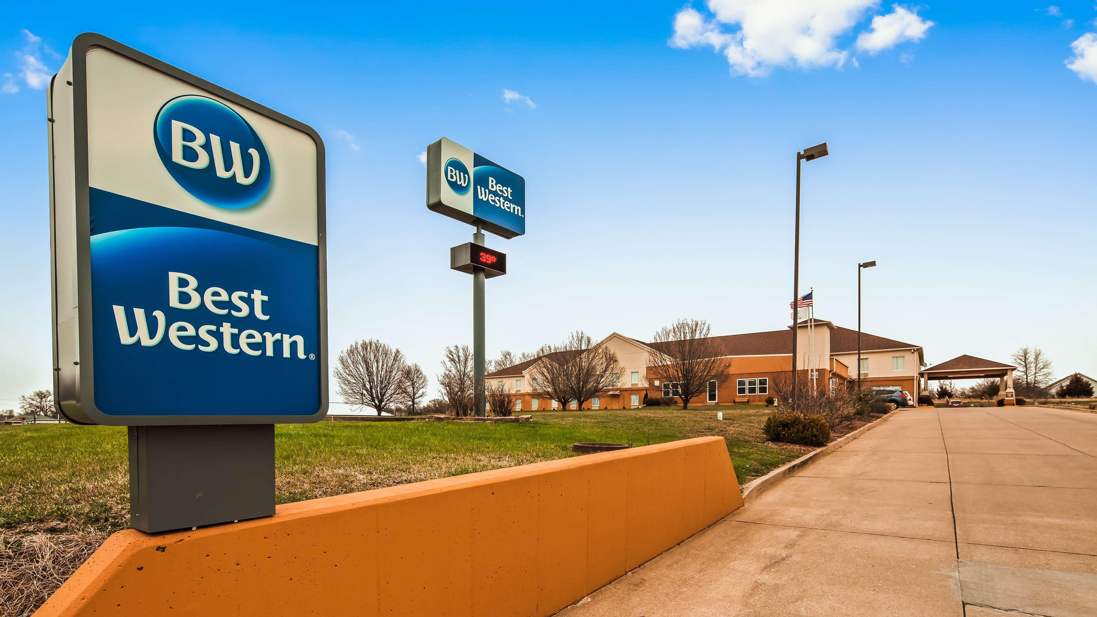 Best Western Teal Lake Inn Mexico Екстер'єр фото