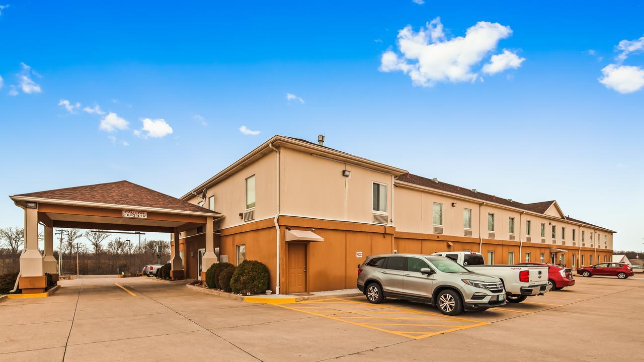 Best Western Teal Lake Inn Mexico Екстер'єр фото
